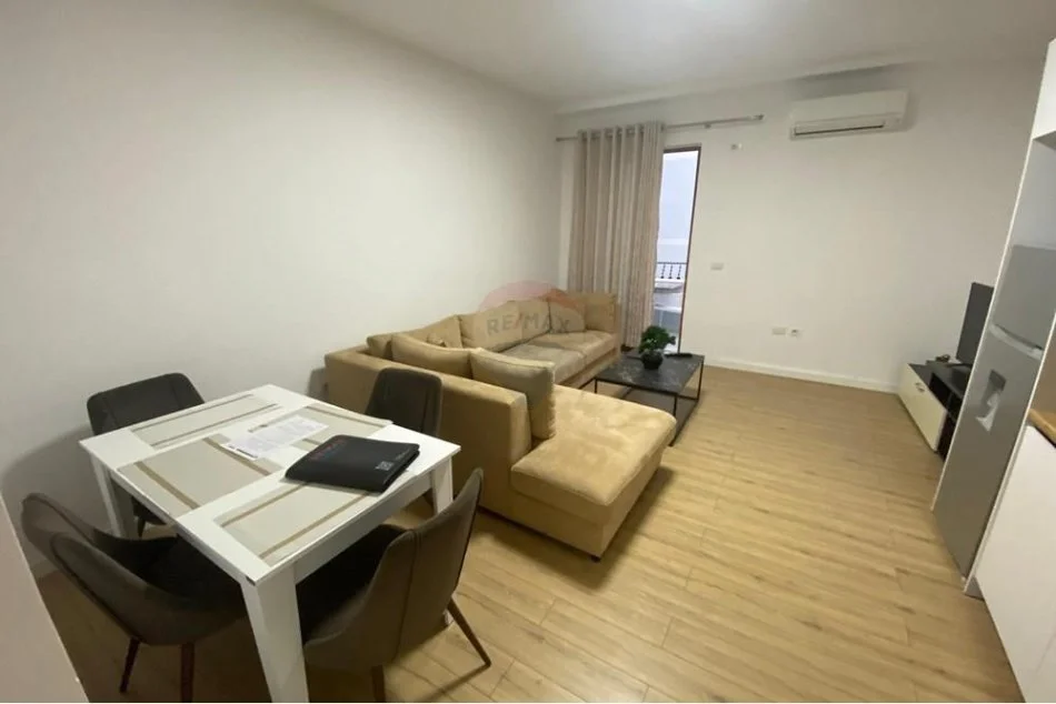 Tirane, shitet apartament 1+1 Kati 3, 85 m² 134.000 € (Selitë - Stacioni i Fundit i Tiranës së Re)