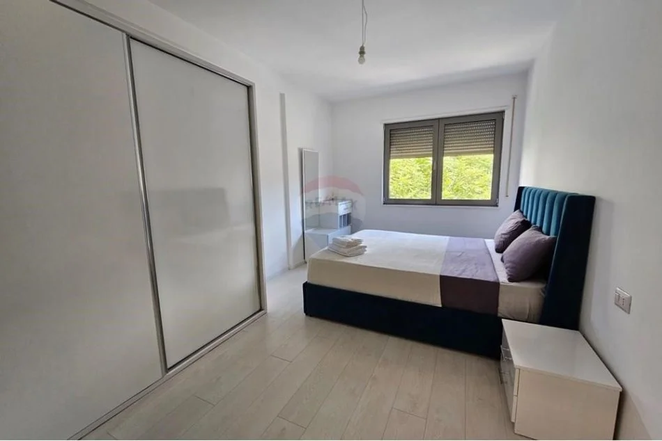 Tirane, jepet me qera apartament 2+1 Kati 2, 95 m² 600 € (Apartament 2+1 per qira tek Tower Bridge 3!)