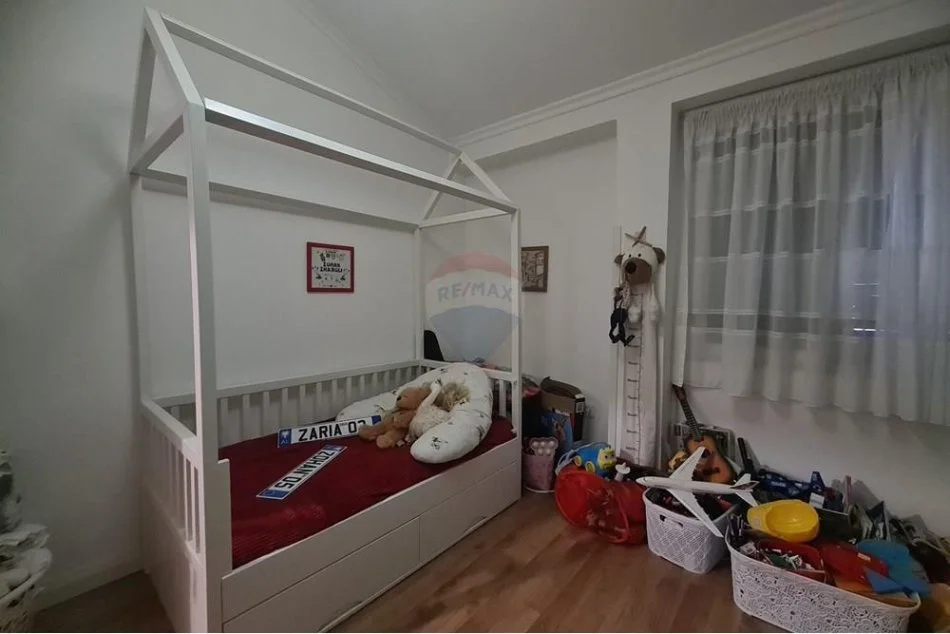 Tirane, shitet apartament 2+1 Kati 6, 100 m² 150.000 € (Rruga e Elbasanit)