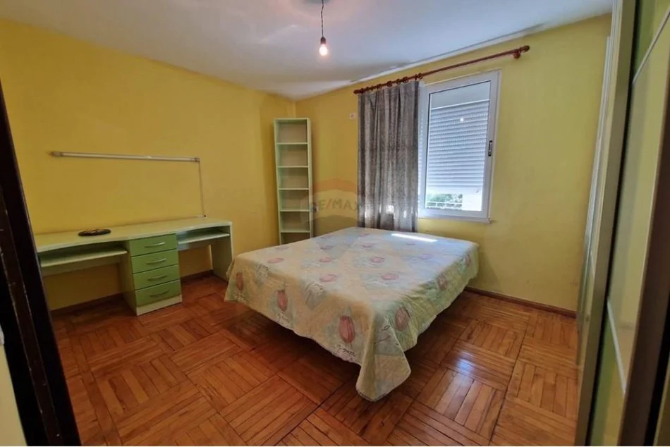 Tirane, jepet me qera apartament Kati 3, 75 m² 450 € (Porcelan - Oxhaku)