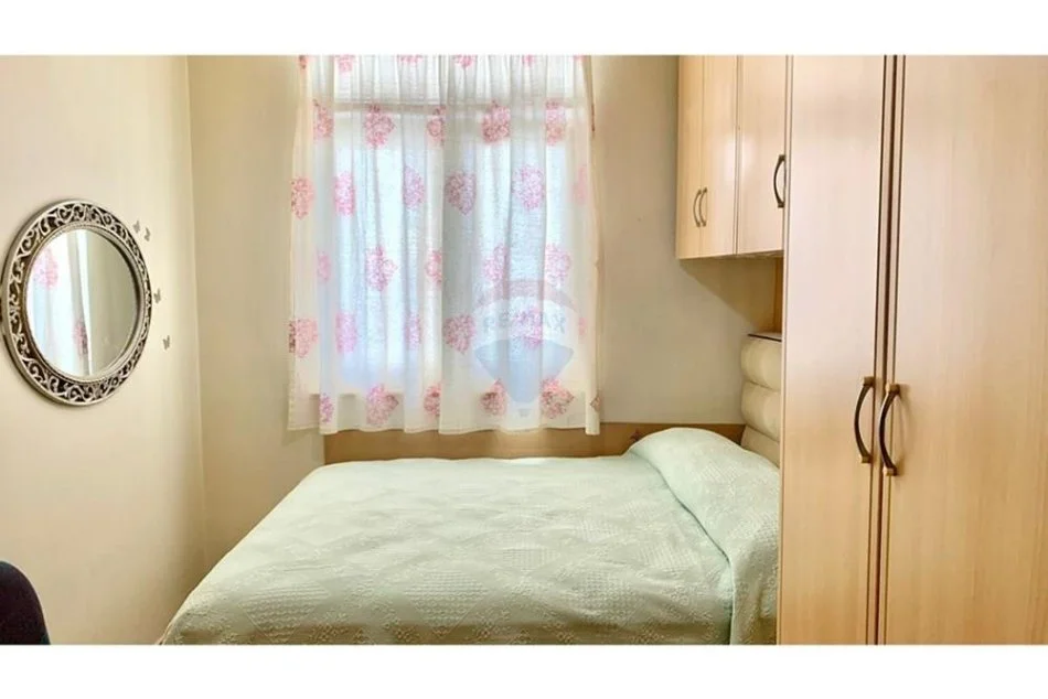 Tirane, jepet me qera apartament 1+1 Kati 7, 52 m² 600 € (Air Albania Stadium)