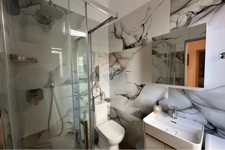 Tirane, jepet me qera 2+1 Kati 3, 85 m² 600 € (Myslym Shyri, Shqipëri)