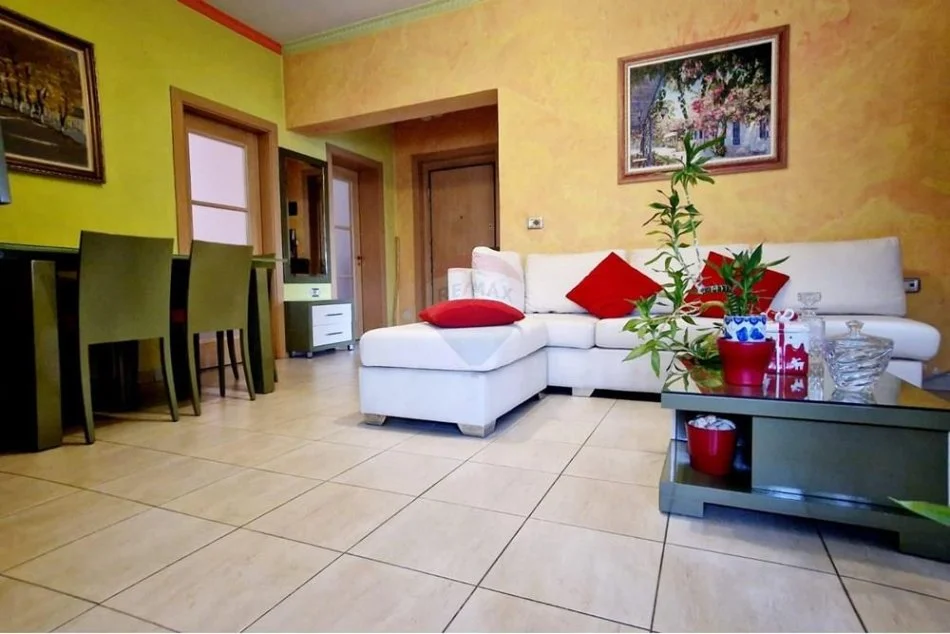 Tirane, jepet me qera apartament 2+1 Kati 4, 72 m² 450 € (Treni - Dispanseria, Shqipëri)