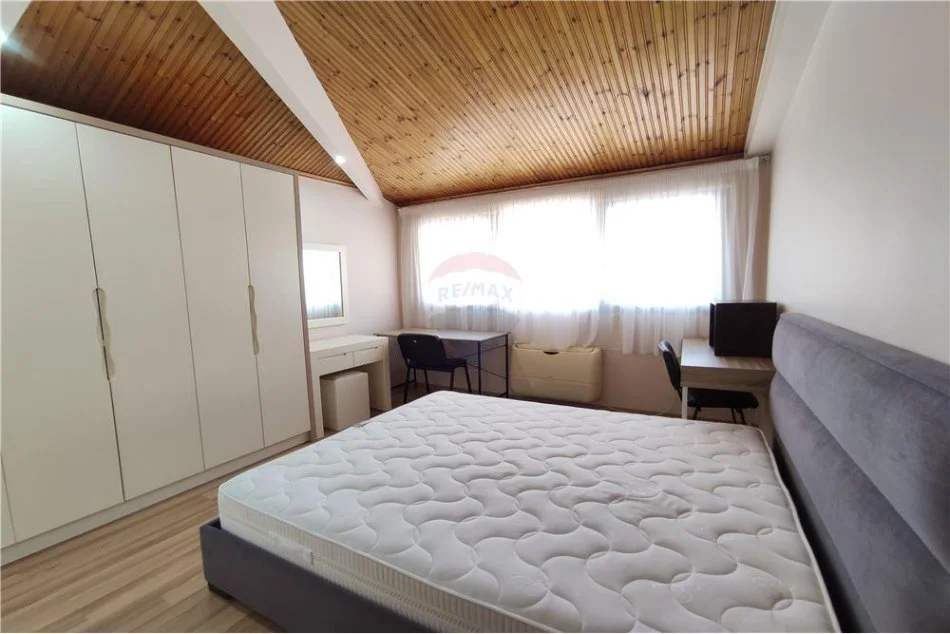 Tirane, jepet me qera apartament 2+1 Kati 10, 80 m² 800 € (Myslym Shyri - Him Kolli - Myslym Shyri)