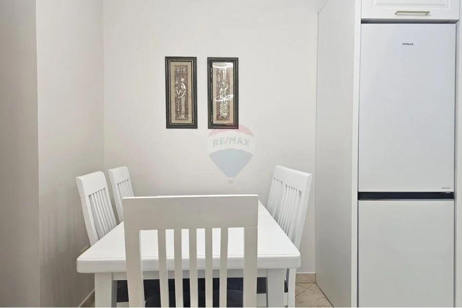 Tirane, jepet me qera 2+1 Kati 2, 100 m² 800 € (Myslym Shyri, Shqipëri)