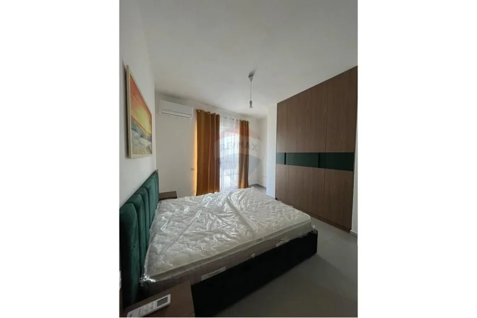 Tirane, jepet me qera apartament 1+1 Kati 4, 45 m² 550 € (Rruga Nikolla Tupe - Bllok)