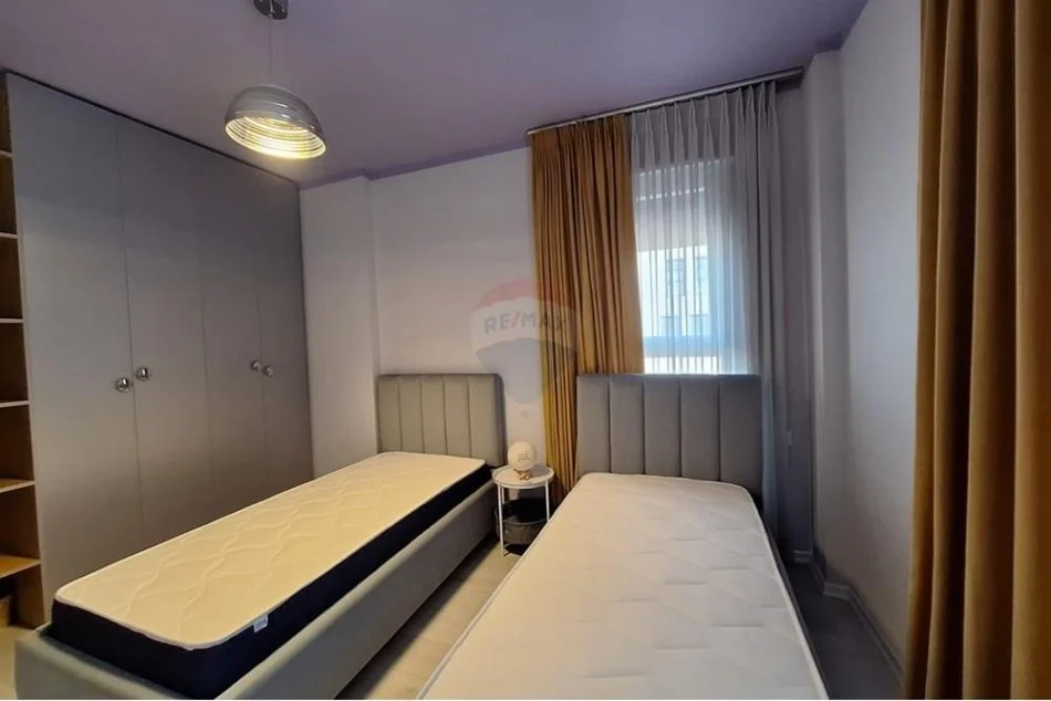 Tirane, jepet me qera 2+1+Ballkon , 105 m² 800 € (Don Bosko)