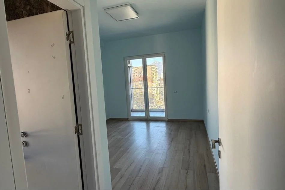 Tirane, shitet apartament 2+1 Kati 6, 111 m² 260.000 € (21 Dhjetori)