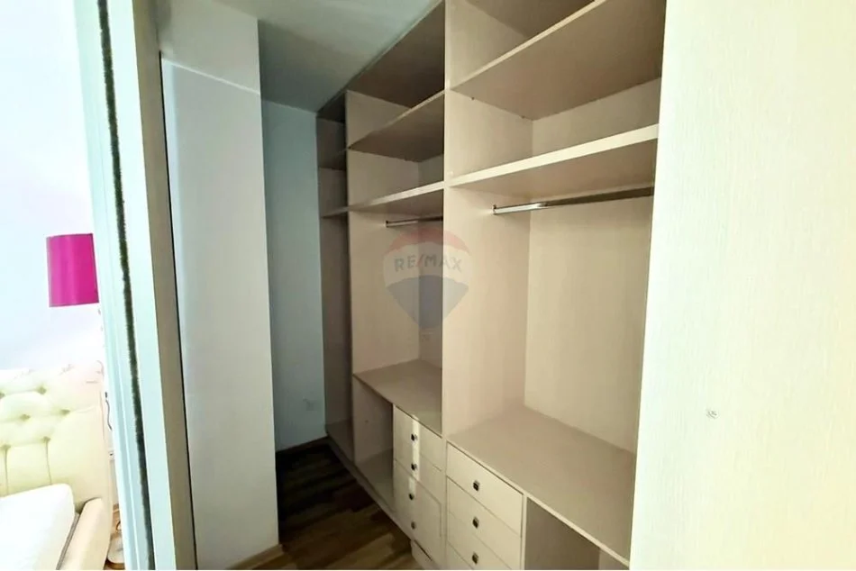 Tirane, shitet apartament 2+1 Kati 5, 95 m² 210.000 € (kompleksi kontakt)