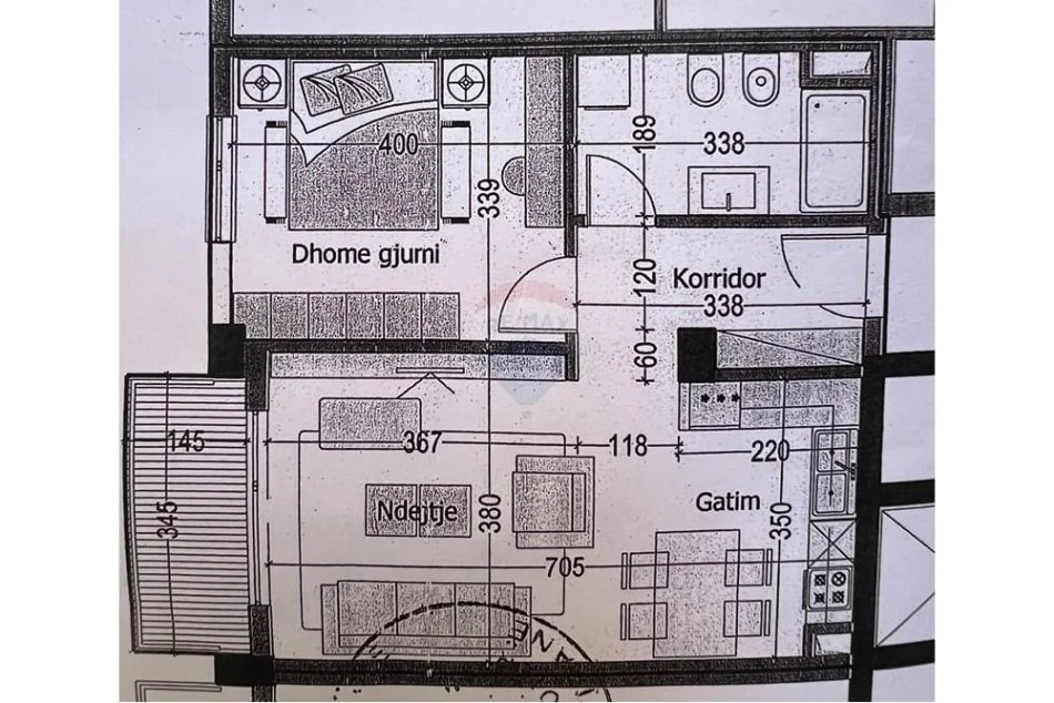 Tirane, shitet apartament 1+1+Ballkon Kati 2, 71 m² 122.000 € (ish fusha e aviacionit)