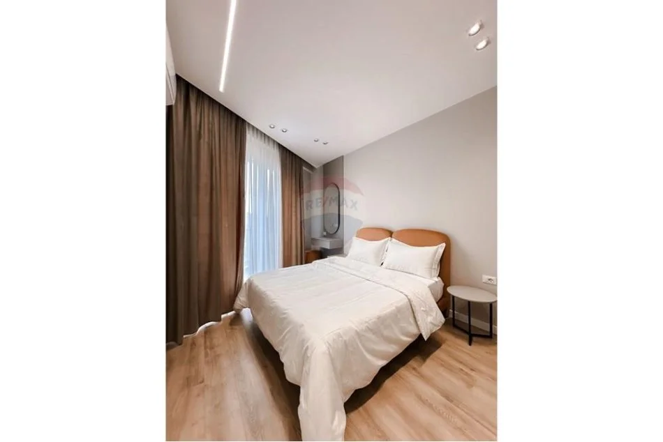 Tirane, shitet apartament 1+1 Kati 7, 74 m² 187.000 € (rruga dibres)