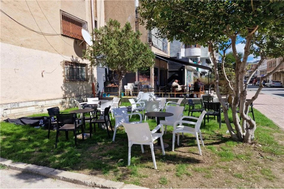 Vlore, shitet dyqan Kati 0, 64 m² 134.000 € (Pran Shk.Industriale)