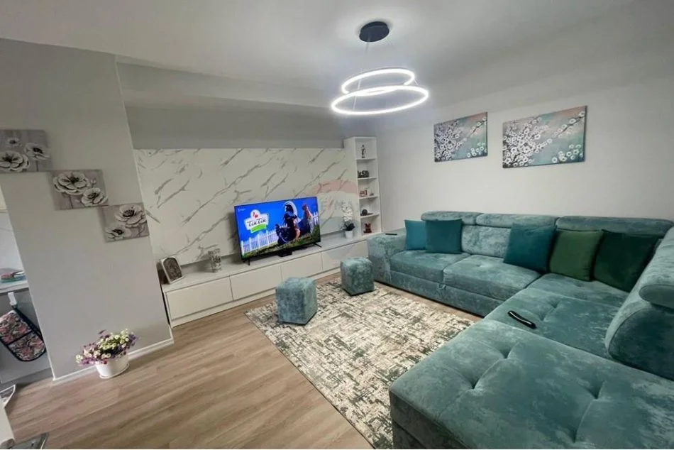 Tirane, shitet 2+1+Ballkon Kati 2, 90 m² 129.000 € (loni ligori)