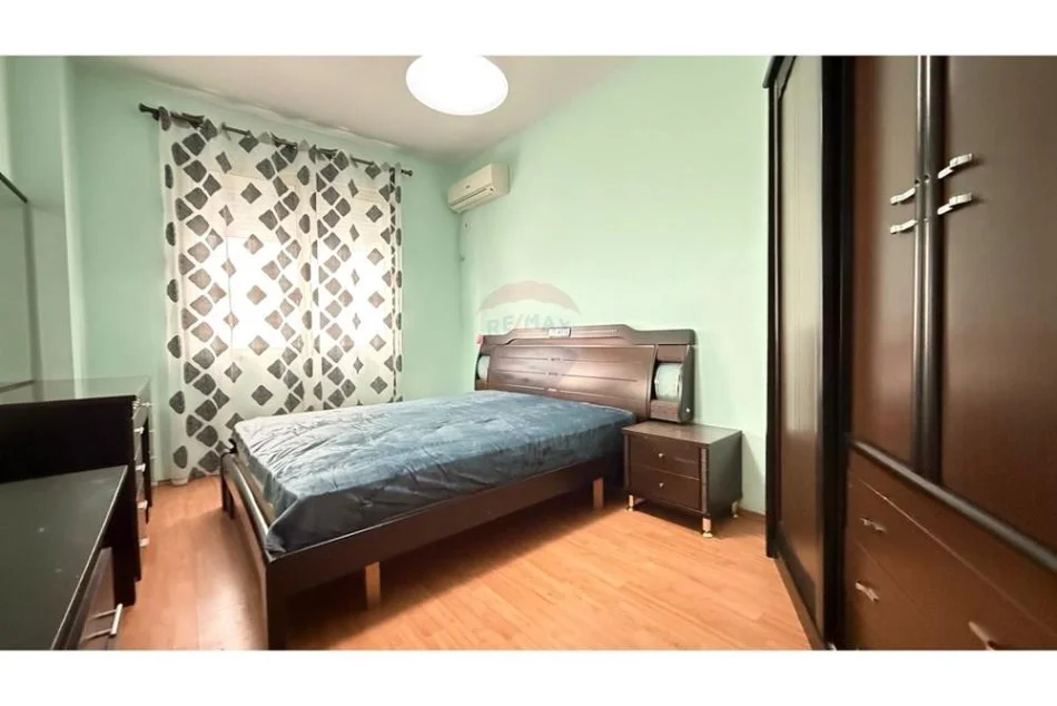 Tirane, jepet me qera apartament 2+1 Kati 1, 86 m² 600 € (kopeshti zoologjik)