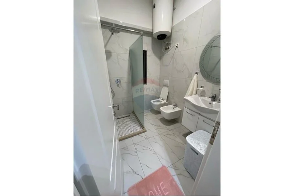 Tirane, jepet me qera Vile 2+1 Kati 2, 80 m² 1.000 € (qemal stafa)