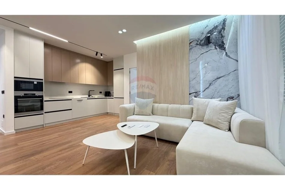 Tirane, jepet me qera apartament 2+1+Ballkon Kati 2, 100 m² 1.200 € (liqeni i thate)