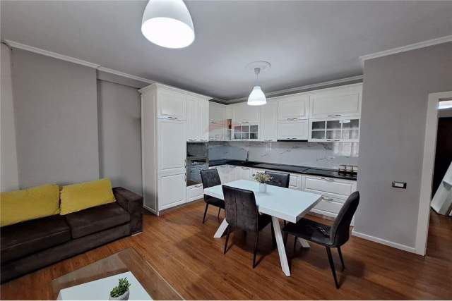 Tirane, jepet me qera apartament 1+1 Kati 4, 63 m² 450 Euro (Astir)