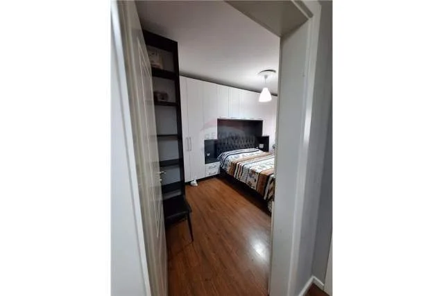 Tirane, jepet me qera apartament 1+1 Kati 4, 63 m² 450 Euro (Astir)