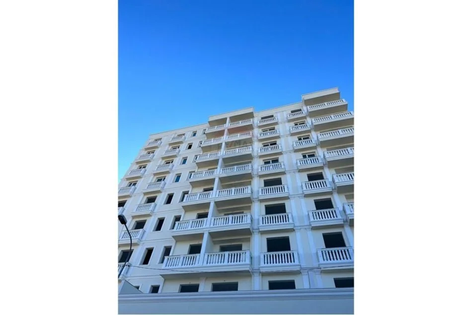 Tirane, shitet apartament 1+1 Kati 4, 75 m² 67.000 € (SHITET APARTAMENT 1+1 TEK KOTARJA!)