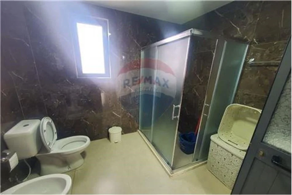 Tirane, jepet me qera apartament Kati 3, 75 m² 450 €