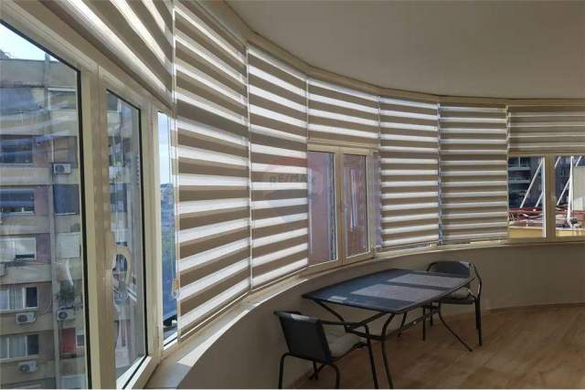 Tirane, jepet me qera apartament 2+1+BLK Kati 5, 90 m² 600 Euro (9 Kateshet)