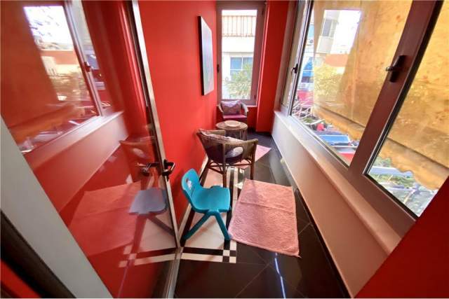 Tirane, jepet me qera apartament 1+1+BLK Kati 2, 78 m² 500 Euro (Rruga Bogdaneve)