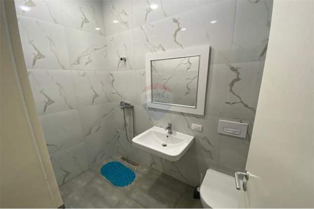 Tirane, shitet apartament 1+1+BLK Kati 5, 70 m² 115.000 Euro (Kompleksi Kontakt)