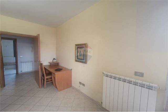 Tirane, jepet me qera apartament 2+1 Kati 5, 80 m² 550 Euro (Rruga Sami Frasheri)