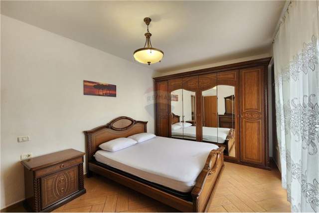 Tirane, jepet me qera apartament 3+1 Kati 6, 96 m² 530 Euro (Rruga Siri Kodra)