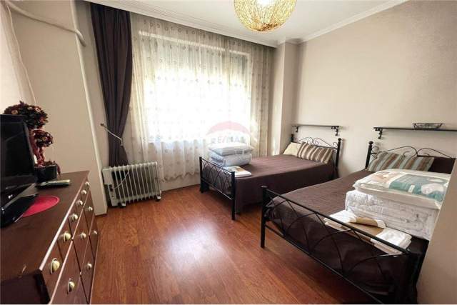 Tirane, jepet me qera apartament 2+1+BLK Kati 2, 128 m² 550 Euro (Shkolla Baletit)