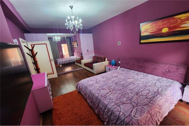 Tirane, shitet apartament 2+1+BLK Kati 5, 100 m² 115.000 Euro (Mikel Maruli)