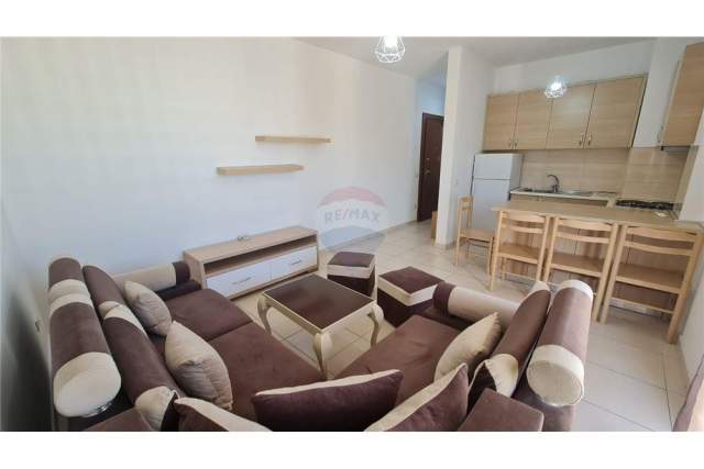 Tirane, jepet me qera apartament 1+1+BLK Kati 9, 60 m² 450 Euro (Sokol Olldashi)