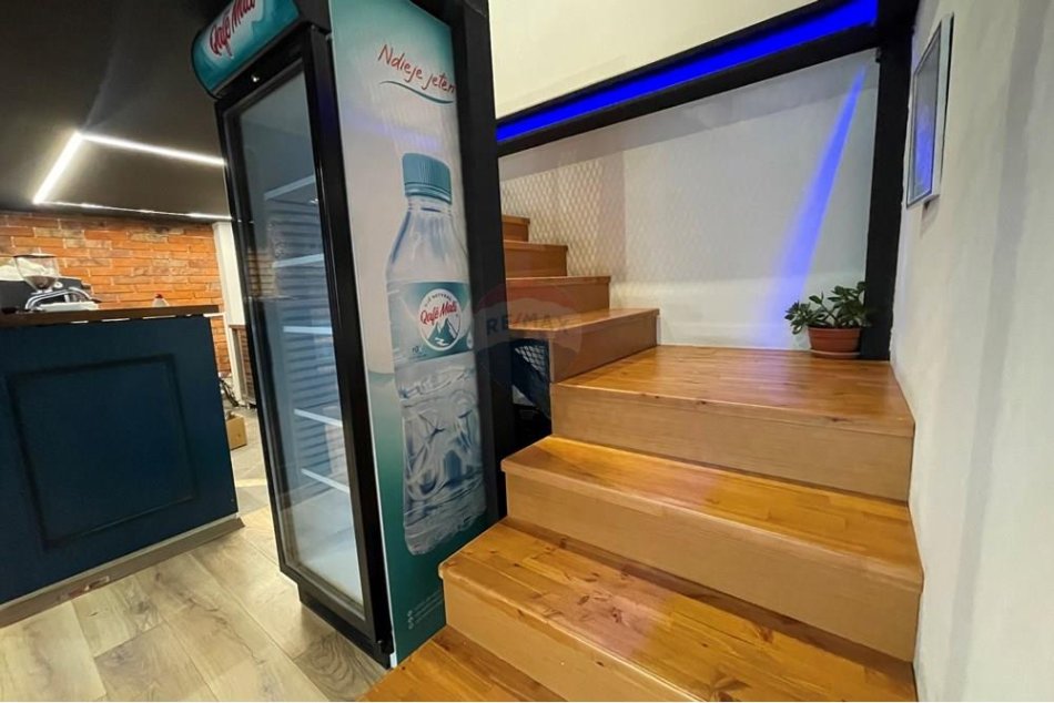 Tirane, shes ambjent biznesi Kati 0, 62 m² 149’900 € (prane Oxhakut)