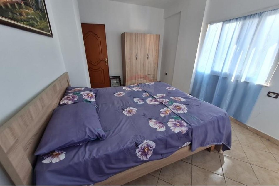 Tirane, jap me qira apartament 2+1+Aneks+Ballkon Kati 5, 95 m² 500 € (Rruga Don Bosko)