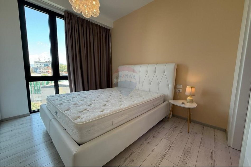 Tirane, jepet me qera apartament 2+1+Ballkon , 105 m² 1.400 € (rruga e elbasanit)