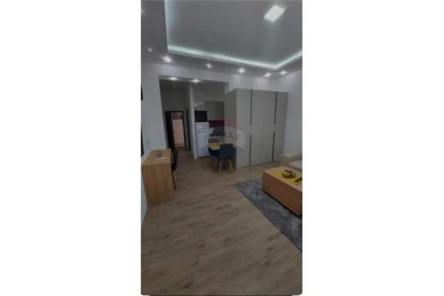 Tirane, jepet me qera apartament 2+1+BLK Kati 2, 78 m² 600 Euro (Liqeni i thate)