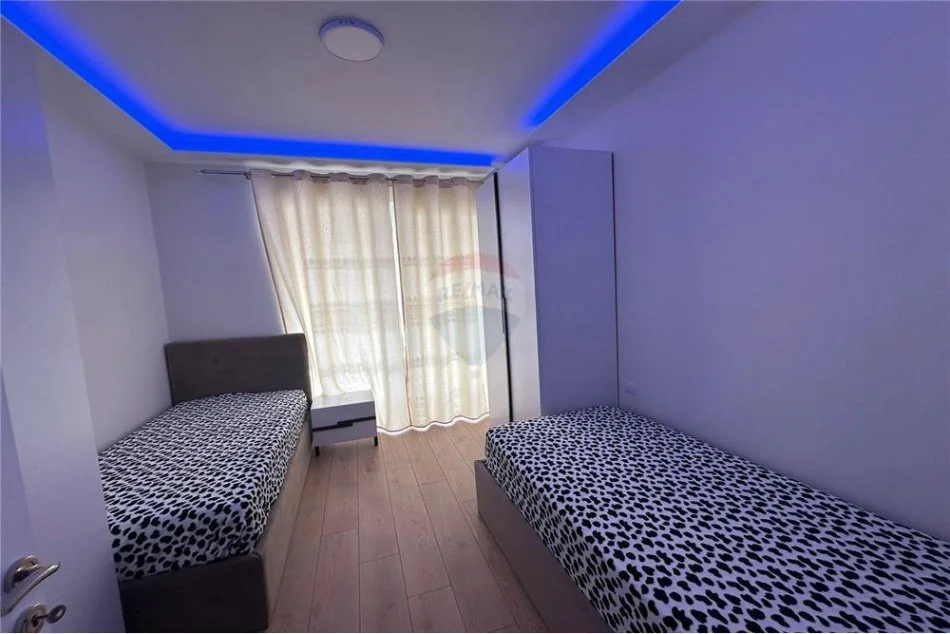 Tirane, jap me qera apartament 2+1 Kati 4, 113 m² 500 € (ASTIR)