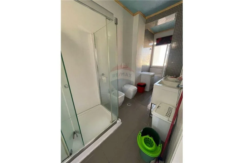 Durres, shitet apartament 2+1+Ballkon Kati 8, 125 m² 245.000 € (Durres)