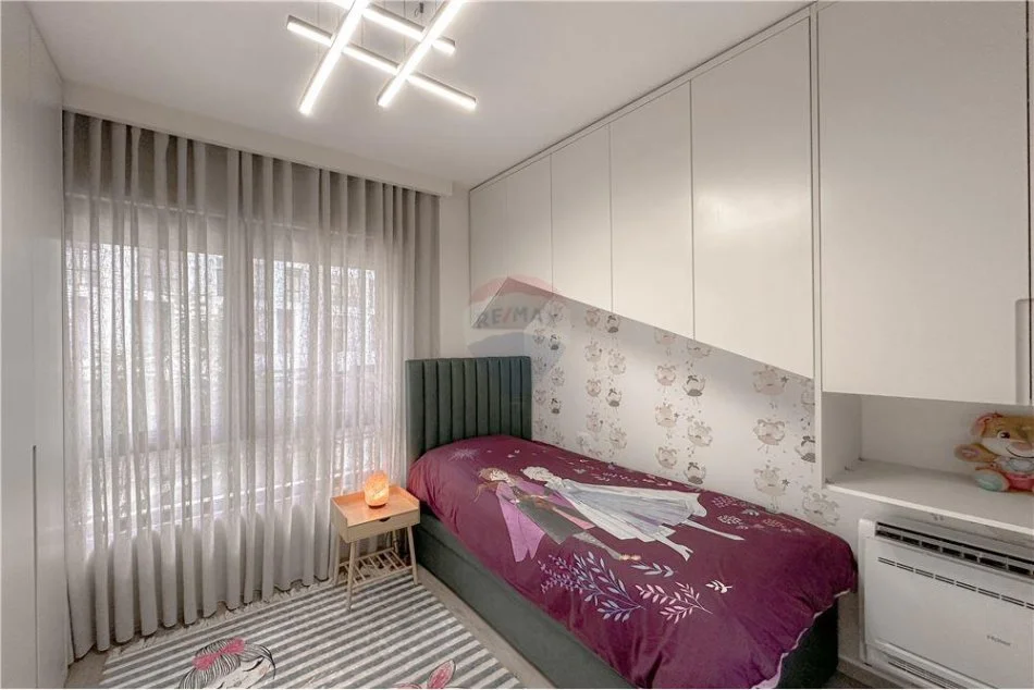 Tirane, shitet apartament 2+1 Kati 3, 86 m² 185.000 € (Farmacia 10 - Rruga e Dibrës)