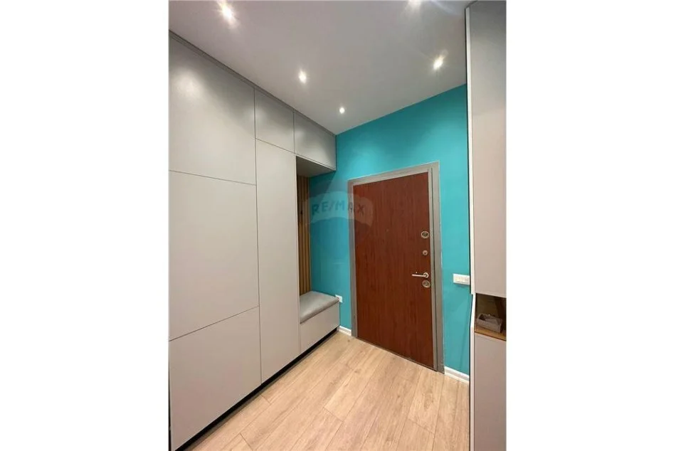 Tirane, jepet me qera apartament 1+1 Kati 1, 55 m² 600 € (Bill Klinton)