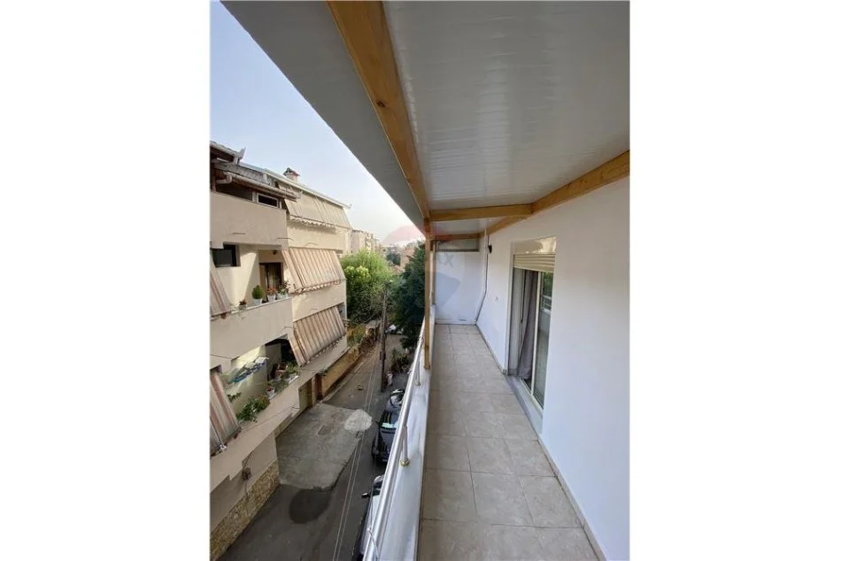 Tirane, jepet me qera apartament 1+1 Kati 3, 75 m² 500 € (Hoxha Tasim - xhamllik)