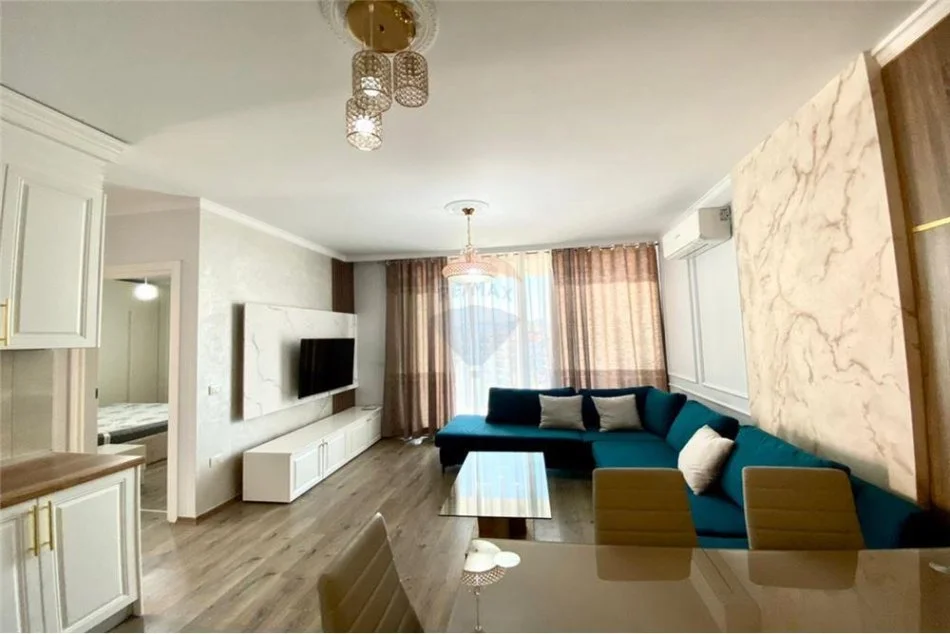 Tirane, jepet me qera apartament 2+1+Ballkon Kati 4, 100 m² 700 € (DON BOSKO)