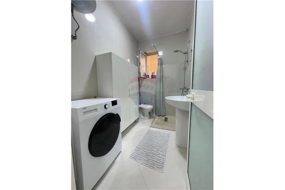 Tirane, shitet apartament 1+1+Aneks+Ballkon , 68 m² 110.000 € (Ndre Mjeda - Rruga e Kavajës)