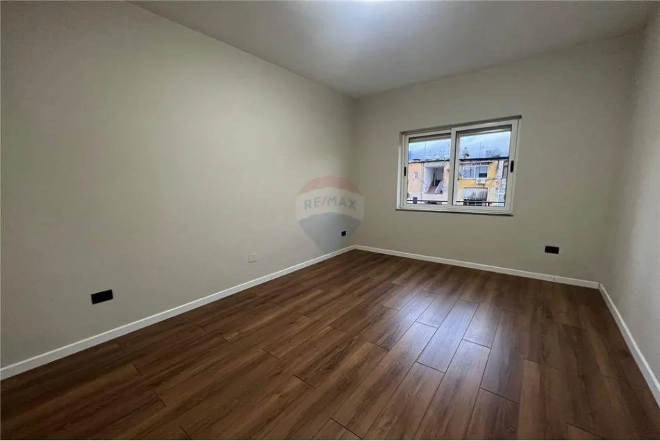 Tirane, shitet apartament 2+1 Kati 5, 72 m² 125000 (Myslym Shyri)