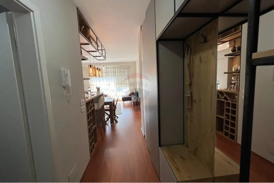 Tirane, shitet apartament 2+1 Kati 2, 107 m² 200.000 € (Apartament 2+1+2 + garazhd per shitje,Siri Kodra ,)