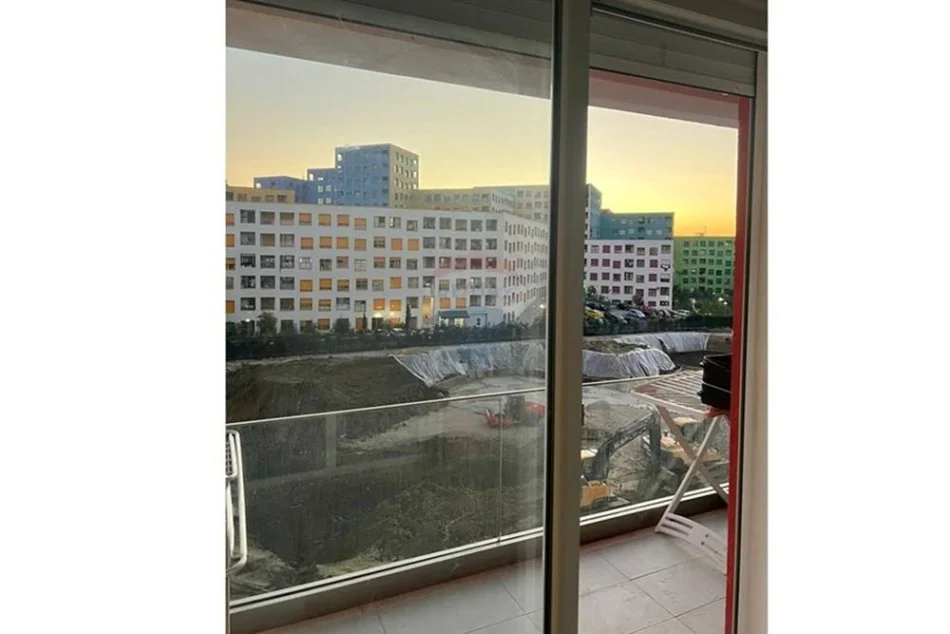 Tirane, shitet apartament 1+1+Aneks+Ballkon Kati 3, 68 m² 82.000 € (Ali Demi)