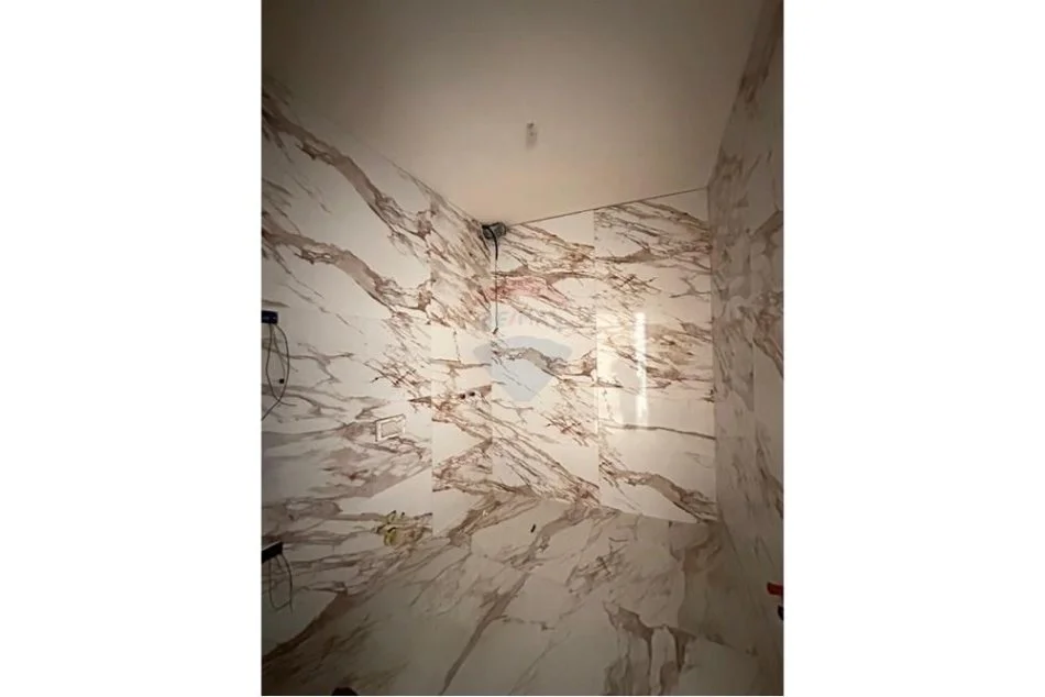 Tirane, shitet apartament 1+1 Kati 4, 80 m² 208.000 € (Galeria Roma - Rruga e Kavajës)