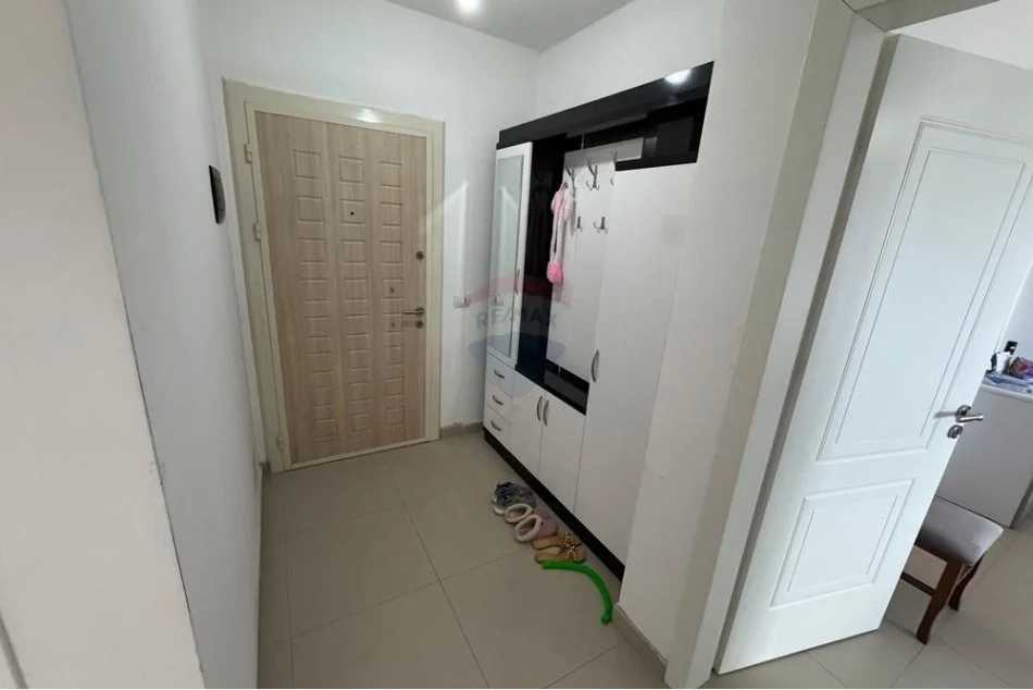 Tirane, shitet apartament 2+1 Kati 6, 115 m² 139.900 € (Astir)