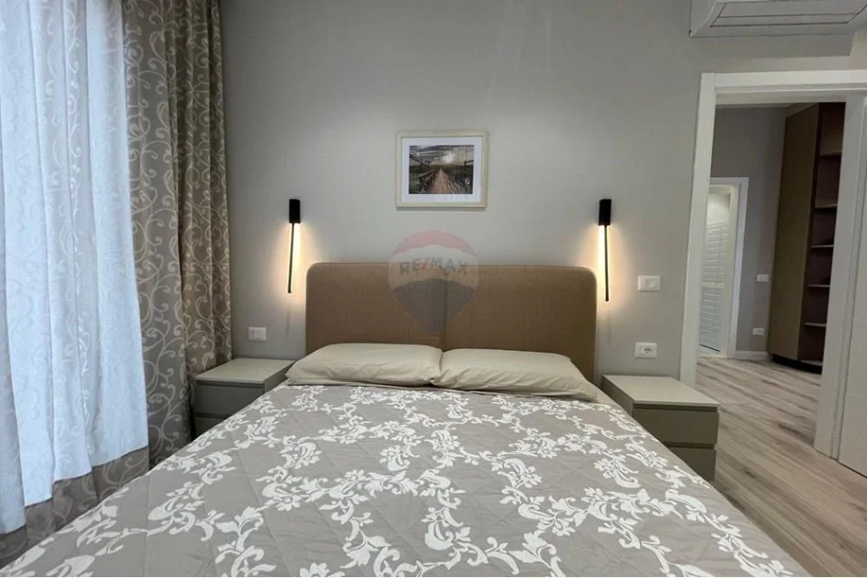 Tirane, jepet me qera 2+1 , 120 m² 900 € (Pazari i Ri, Rruga Tefta Tashko, 9-Kateshet, Rruga, Shqipëri)