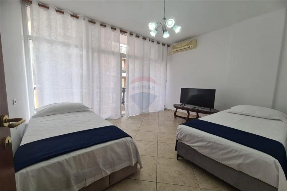 Tirane, jepet me qera apartament 2+1 Kati 5, 85 m² 650 € (Rruga e Elbasanit)